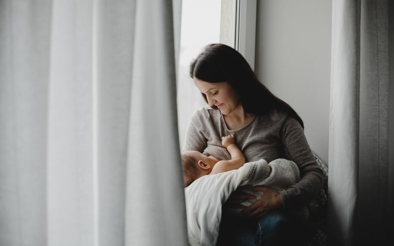 Amamentação: benefícios, dificuldades comuns e como ultrapassá-las