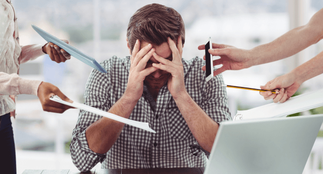 Burnout: sintomas de esgotamento, causas e quando procurar ajuda
